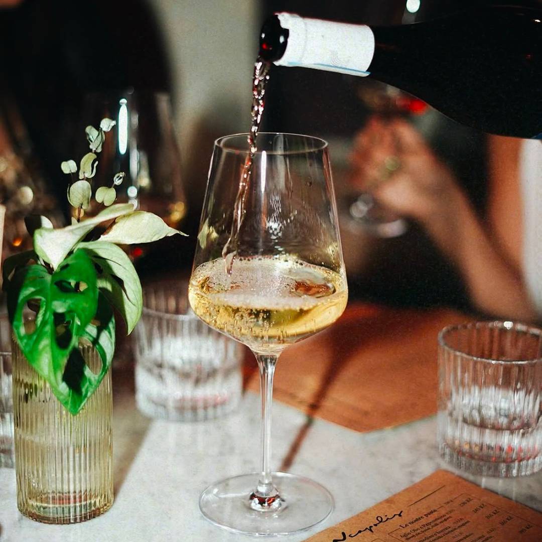 Wine served at Neapolis